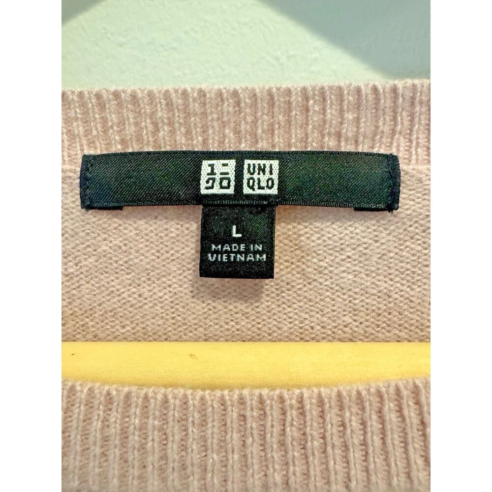UNIQLO Women 100% Cashmere Crewneck Sweater Pink Size L Long Sleeve